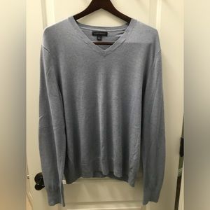 Men’s sweater